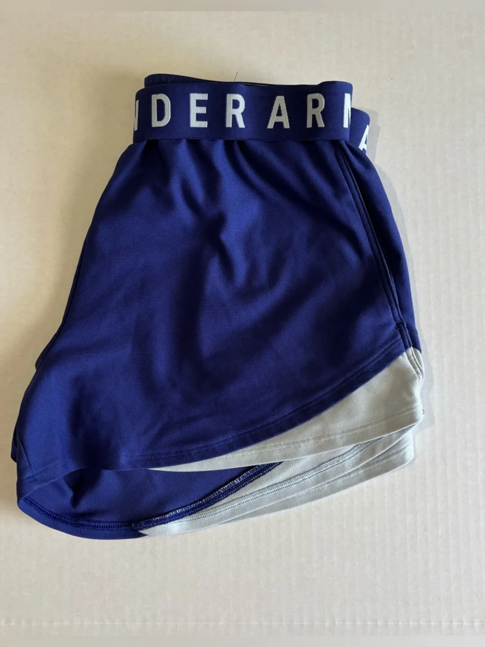 Under Armour Play Up 3.0 Shorts Women’s Medium Blue White Athletic - Picture 4 of 6